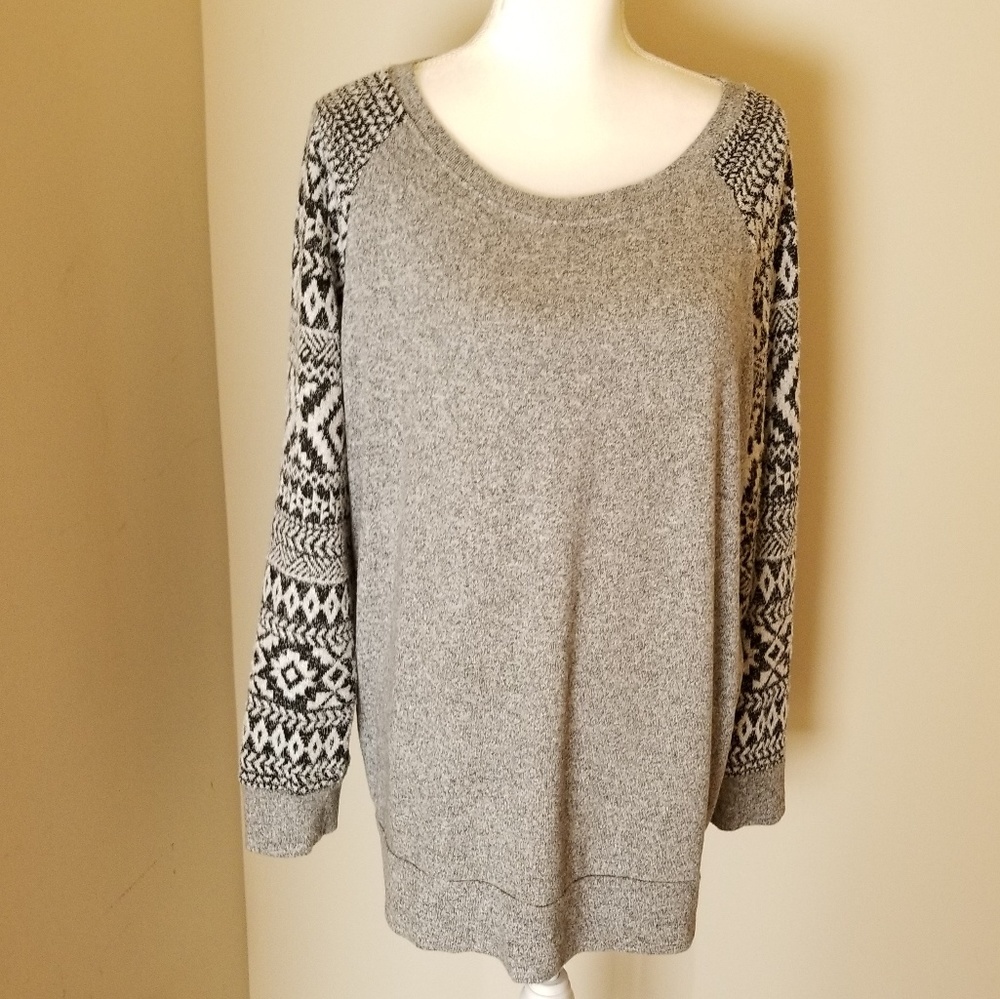 Le lis Sweater